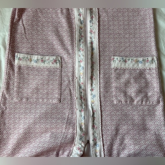 White stag sleepwear vintage cottage floral zip down night gown - Picture 7 of 7